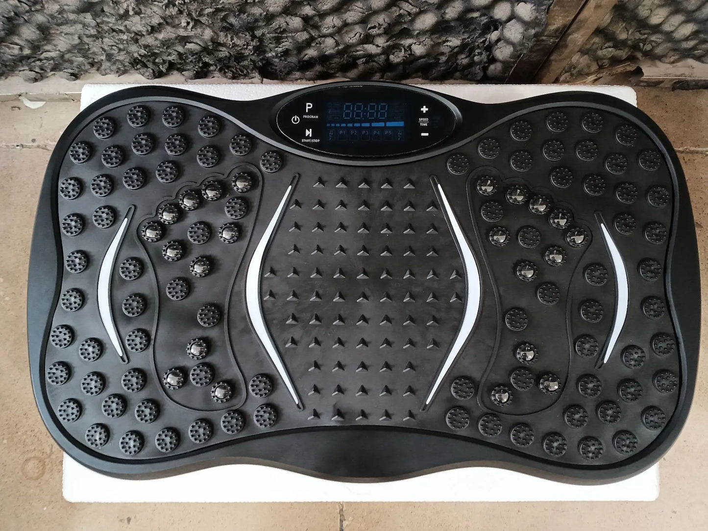 SHFY Vibration Plate Exercise Machine For Full Body Massage