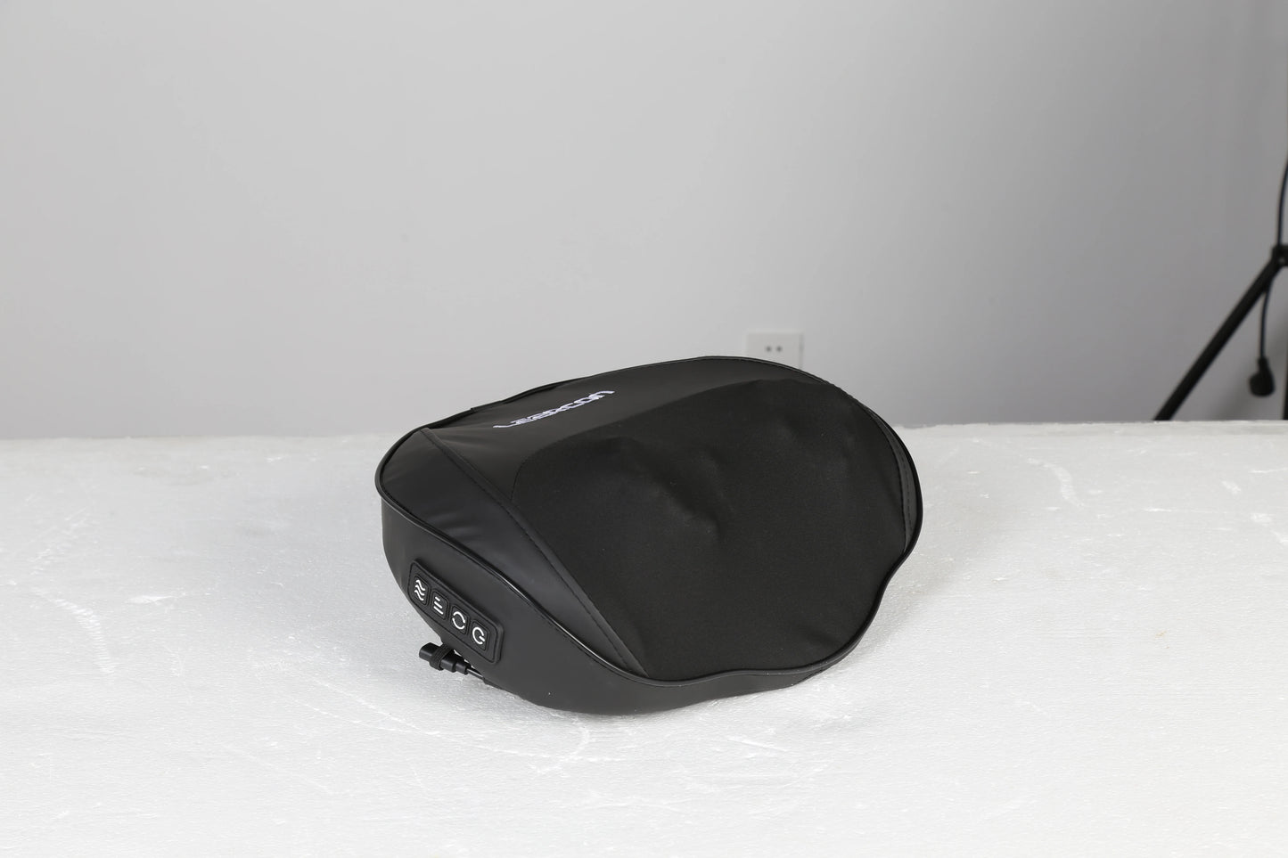 LEERCONElectronic 4-Button 20-Node Plug-In Back Massager With Heat